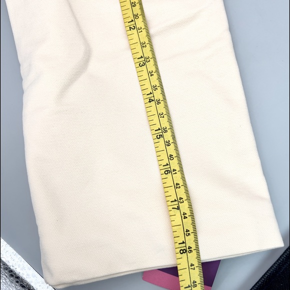 New Empetua High Waisted Shaper Shorts Smooth Slimmer Look. Size M/L - Picture 8 of 9